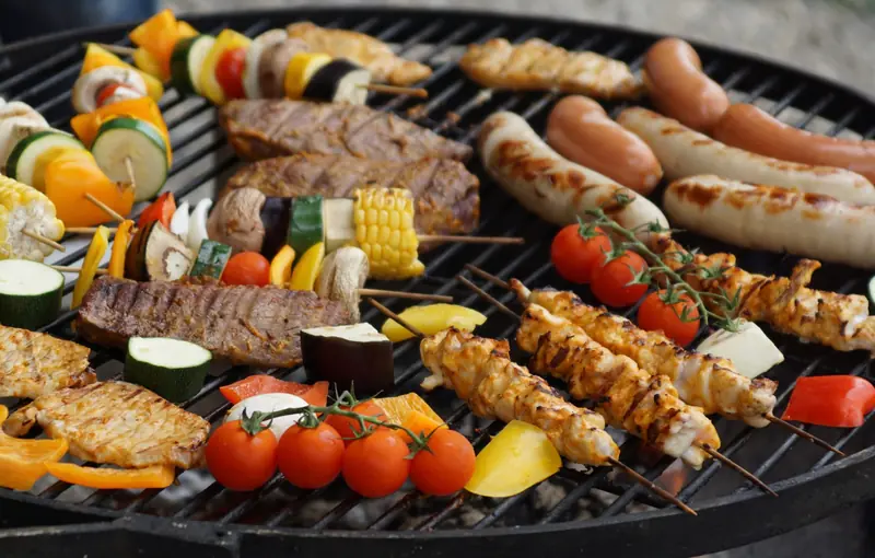 Strangely enough, it's a fact: beef, chicken, and pork won't harm the Mediterranean diet.