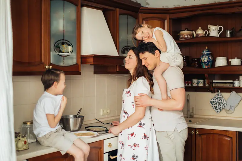 Kitchen taboos: experts identify subtle factors contributing to food poisoning.