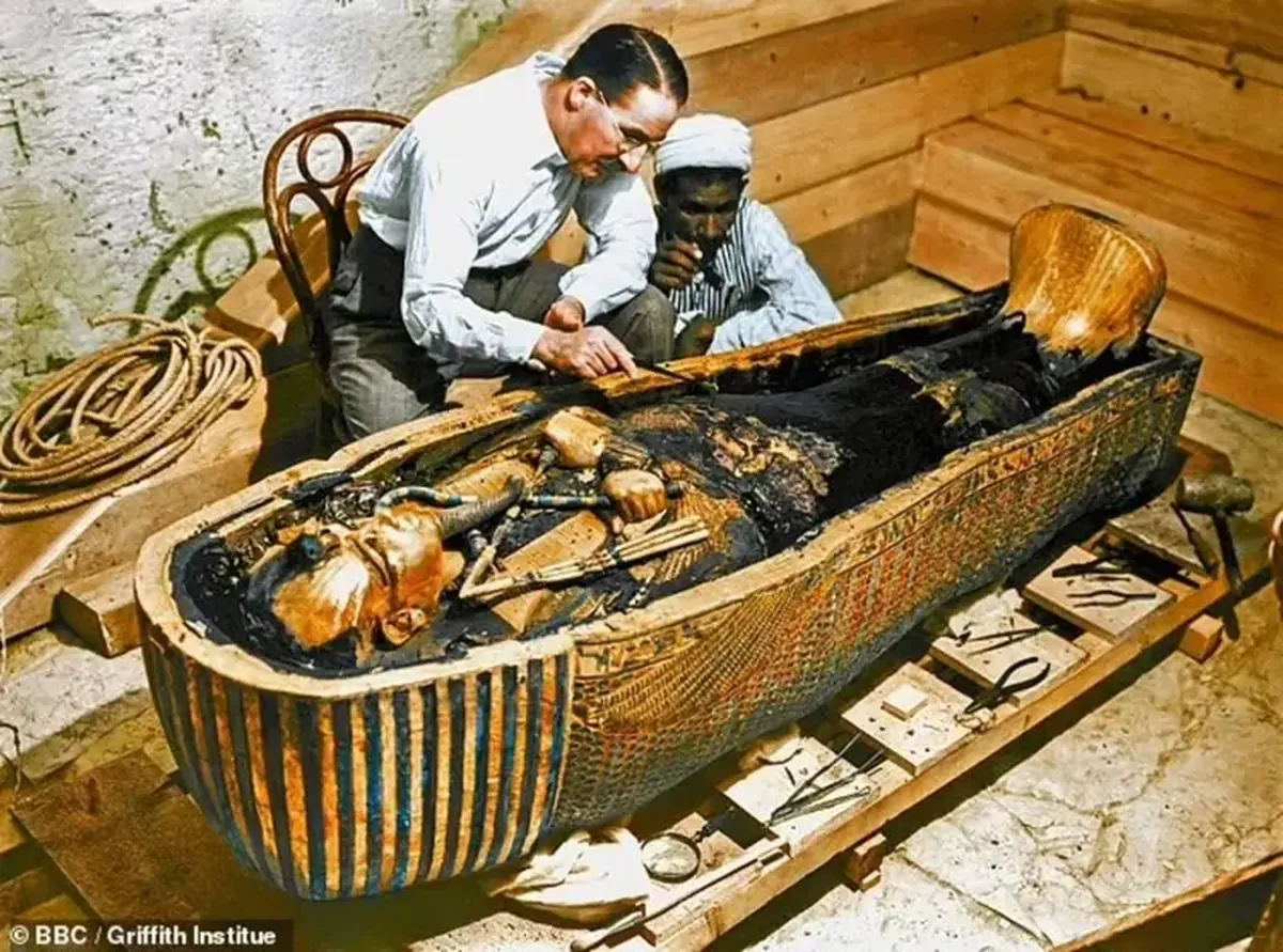 Tutankhamun was buried in a foreign mask.