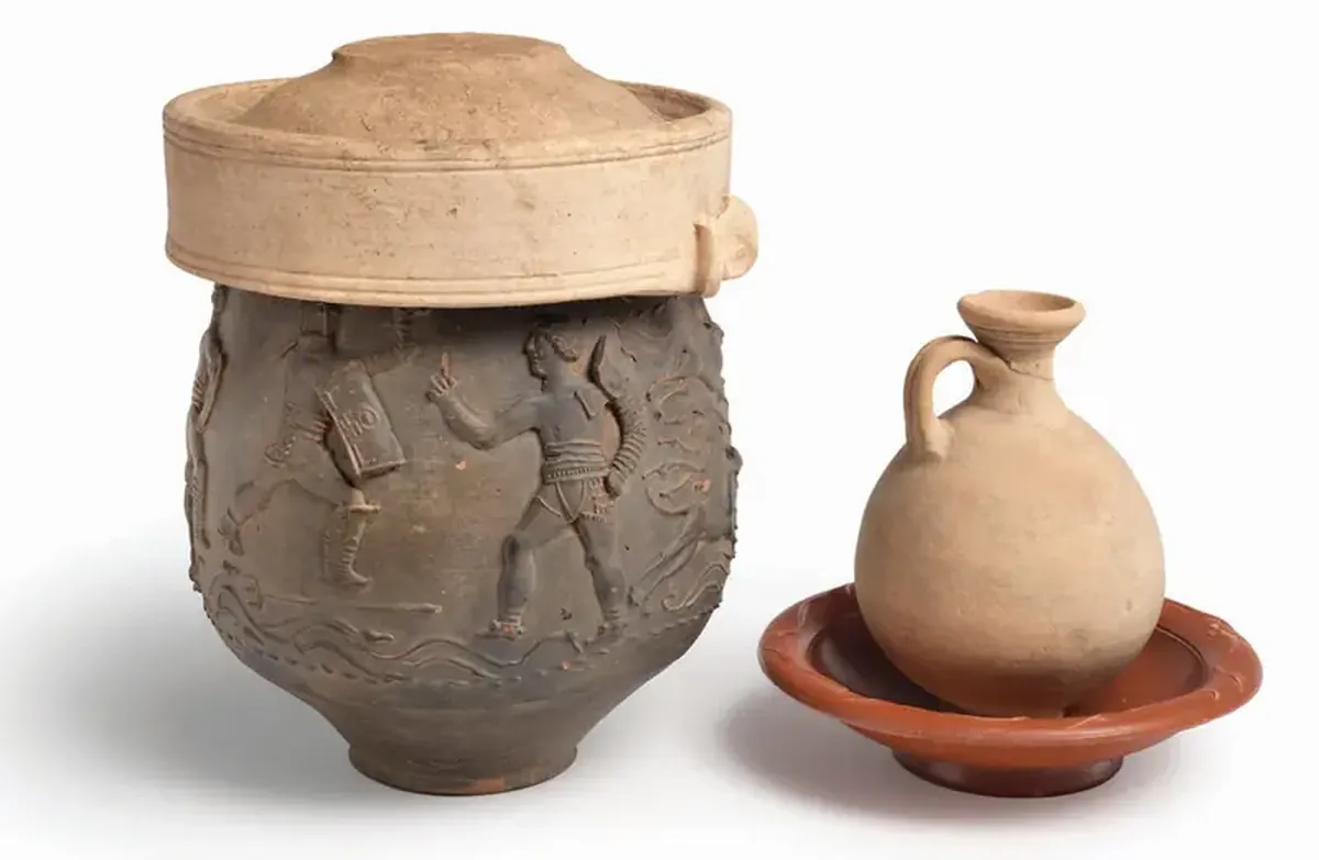 The Colchester Vase: ceramics reveal the battles of gladiators in Roman Britain.