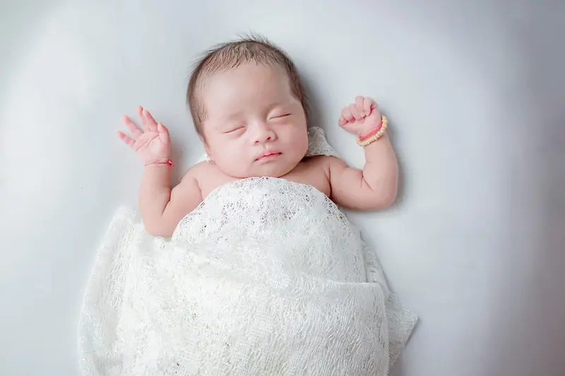 Dystopia: how long will humanity survive after the birth of the last child?