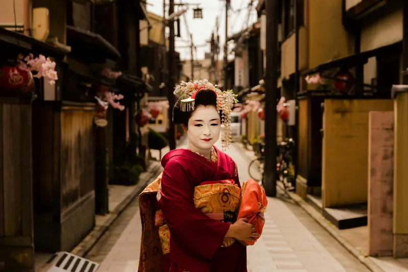By the year 2531, all residents of Japan will have the same surname: a prediction.
