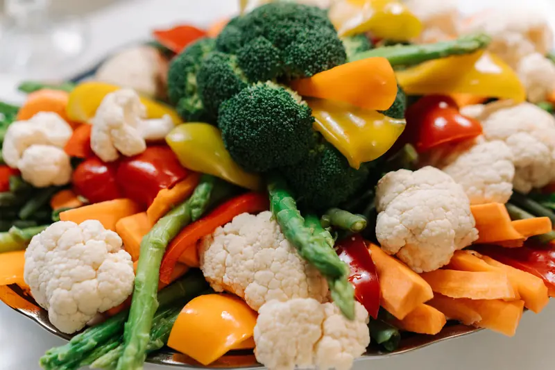 The secret diet of longevity: foods that combat aging and guidelines for pairing them.