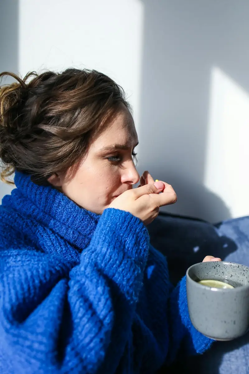 Winter is the season for colds: experts have confirmed the effectiveness of simple home remedies.