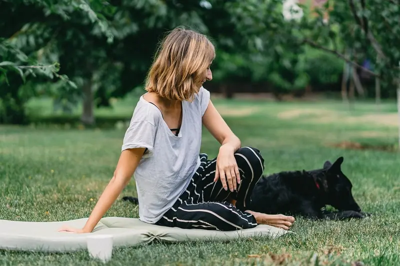 Dogs are not just friends; they are also healers of people.