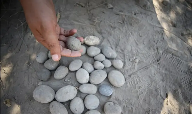 sling stones