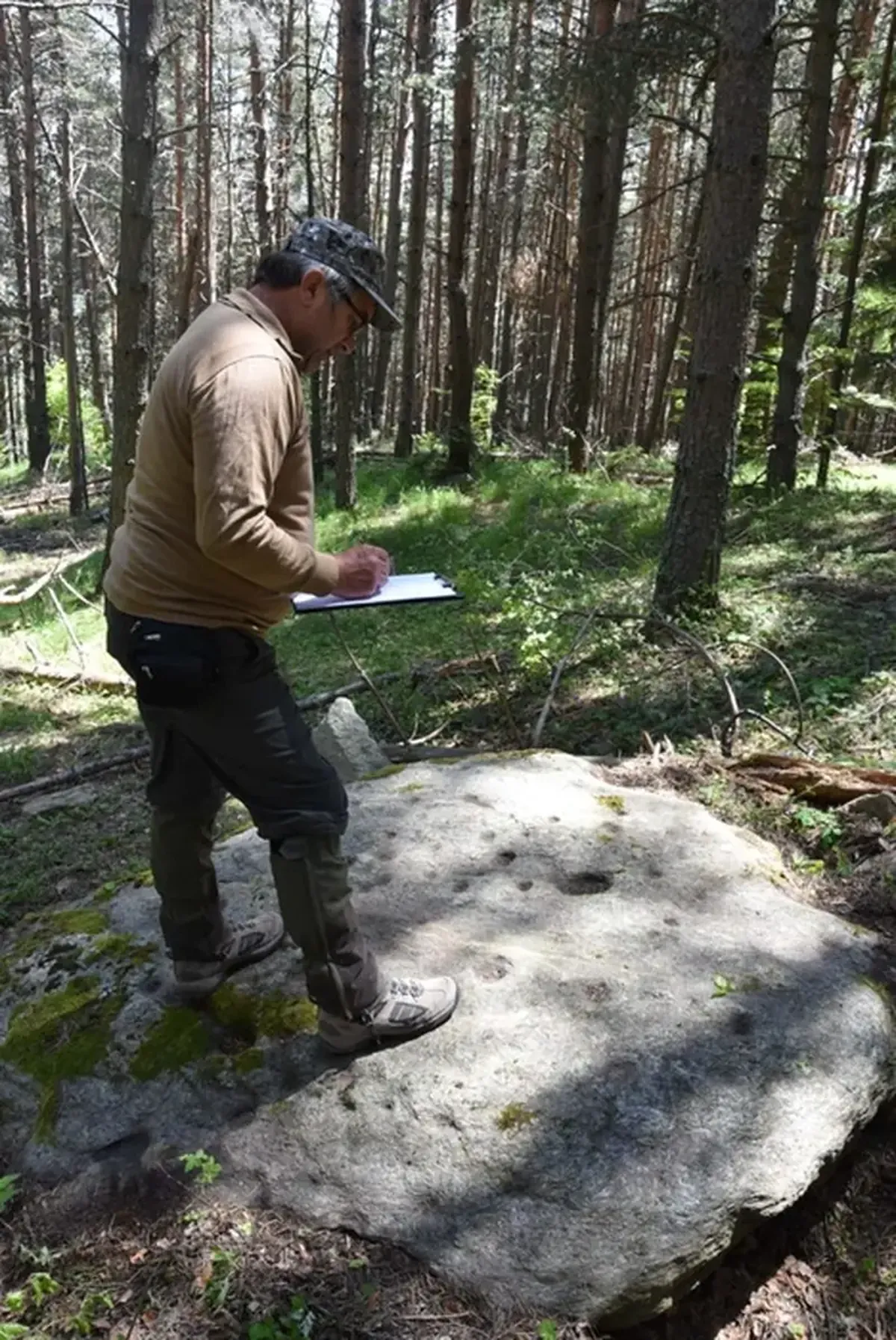 In Bulgaria, a prehistoric star map carved into stone has been discovered.