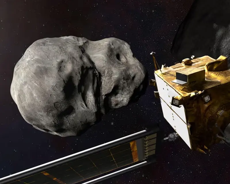 A giant asteroid could collide with the Moon in 2032, sending debris flying toward Earth.
