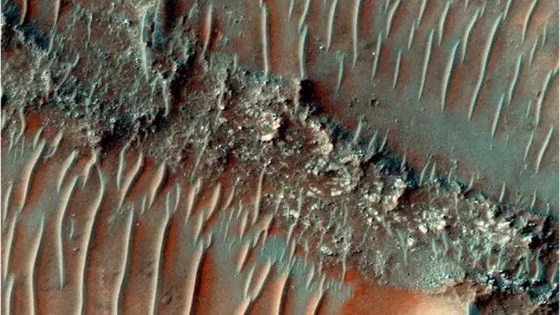 If aliens had ever lived on Mars, they would have needed umbrellas.