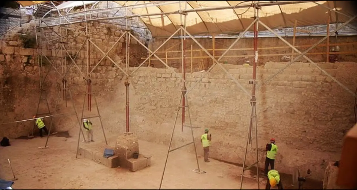 Excavations in Jerusalem (2)