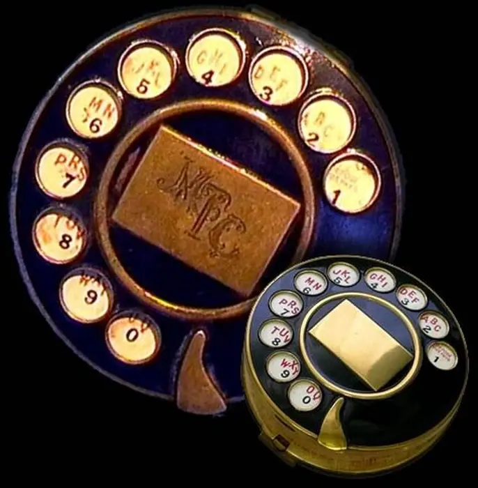 Purse and powder compact created with Salvador Dalí