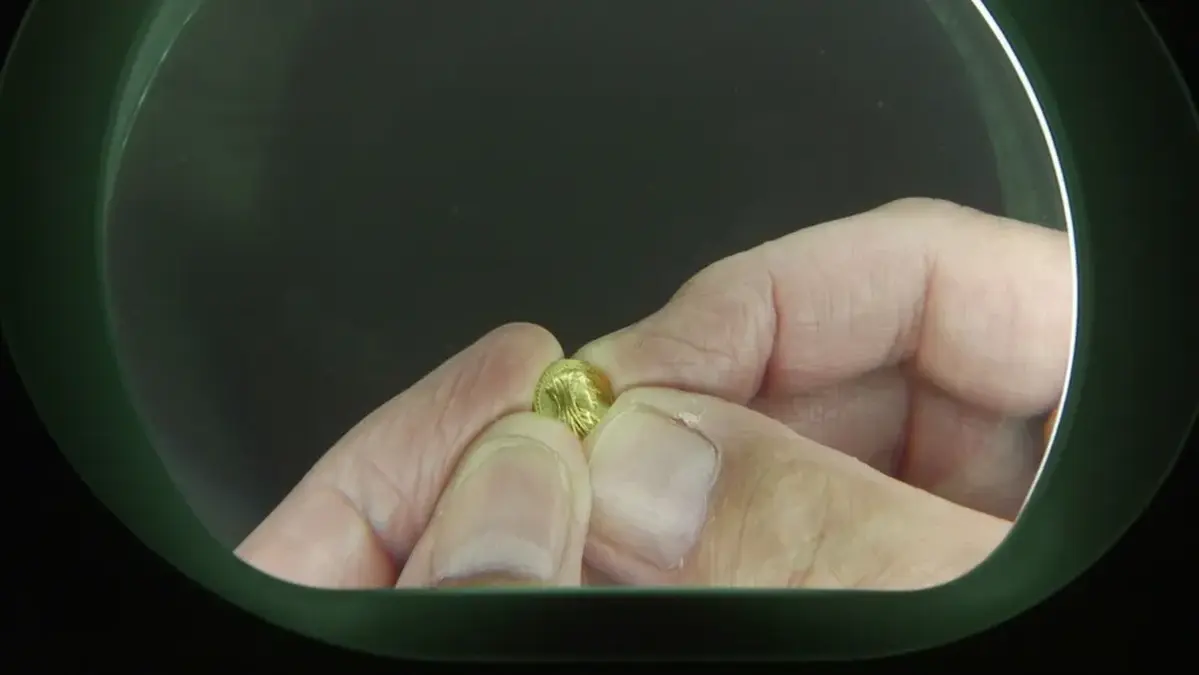 coin given to soldiers