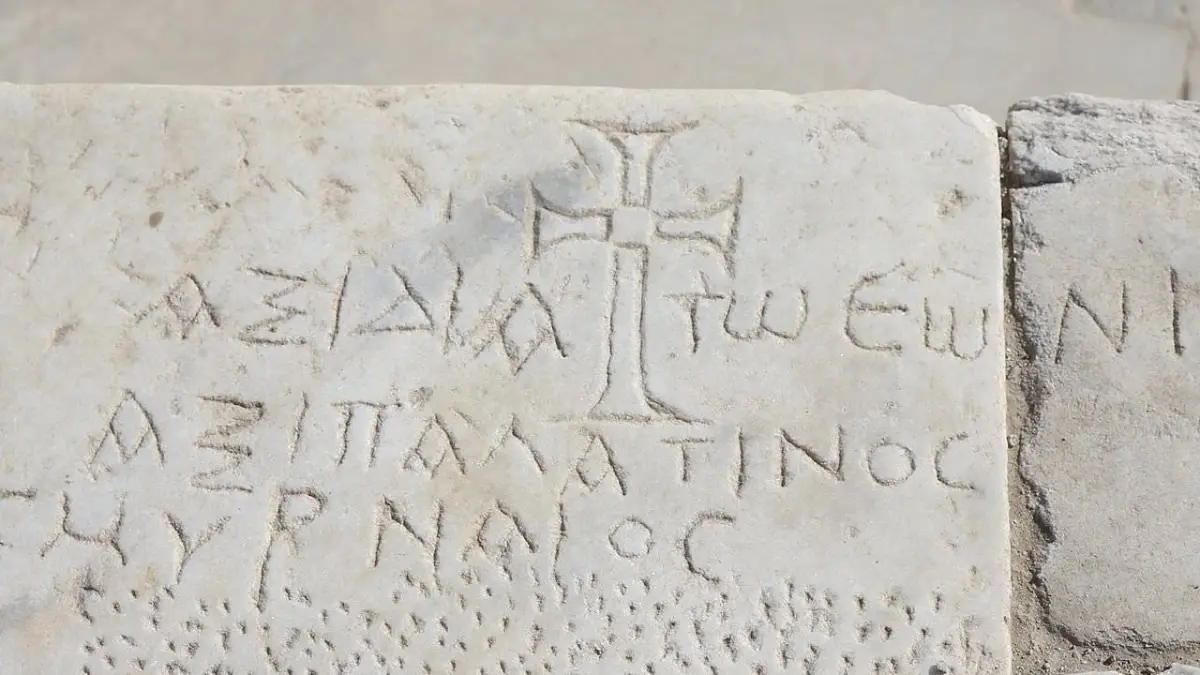 In Turkey, a 2050-year-old Roman hall with Christian symbols was discovered