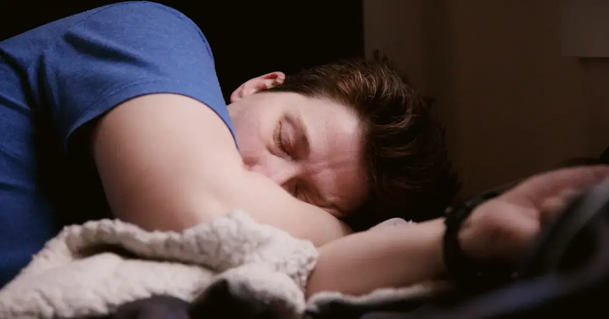 What sleeping position is best for protecting memory
