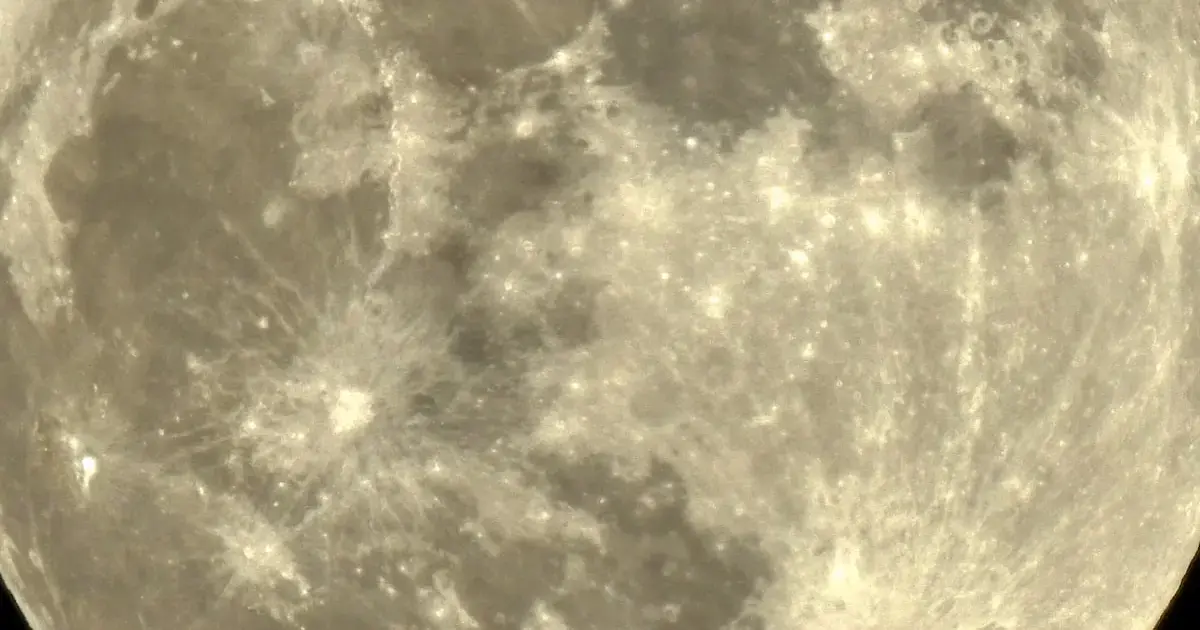 Scientists delve into the mysteries of the Moon's largest crater