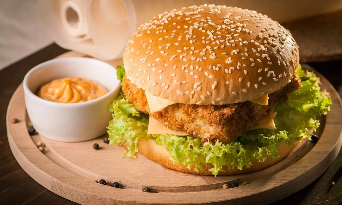 Healthy Homemade Burgers Recipe with Lentils and Avocado