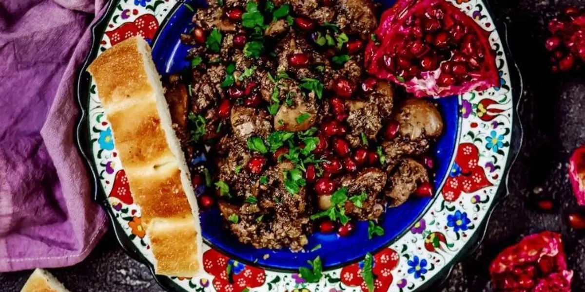 Chicken Liver with Pomegranate