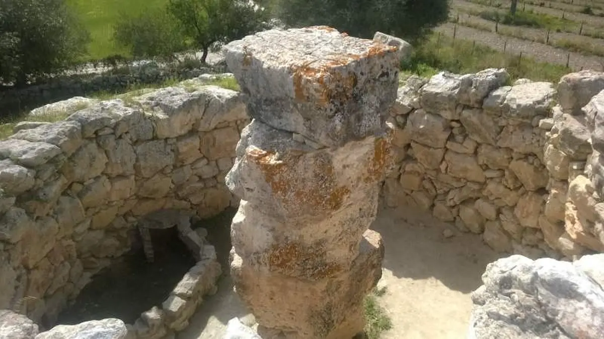 Fountain in the Lost City of Ancient Romans