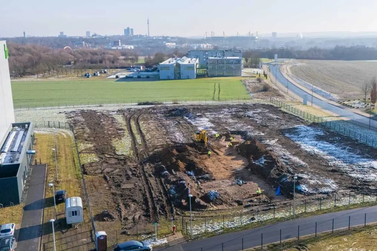 An ancient settlement with a dugout was discovered on the grounds of a university in Germany