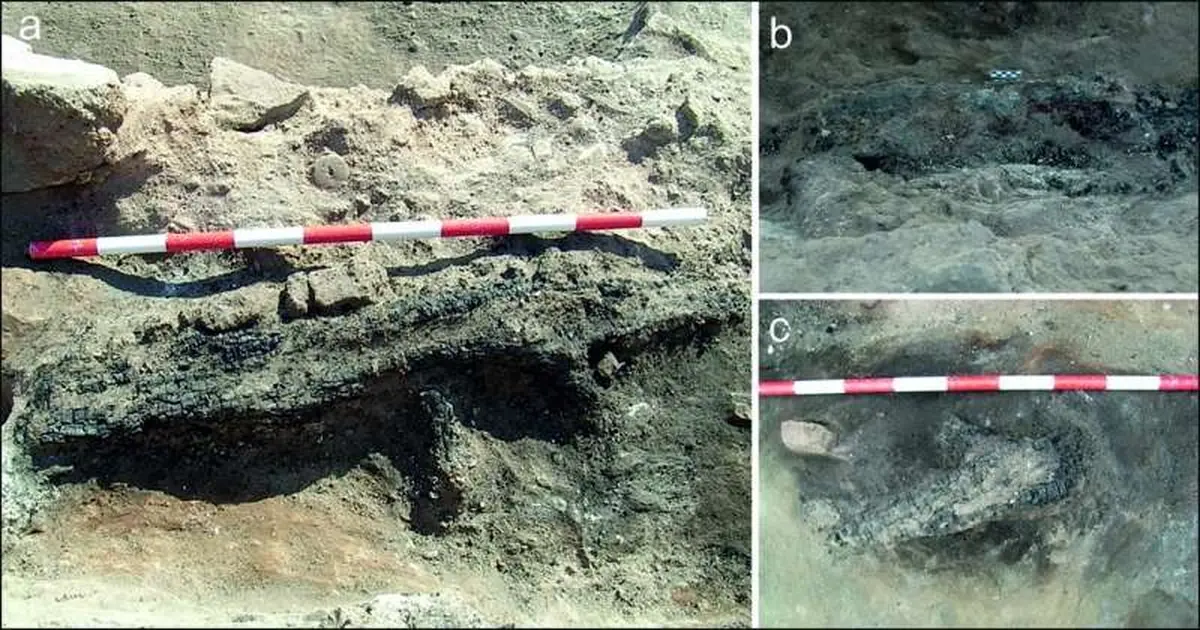 Обвуглені залишки верстату